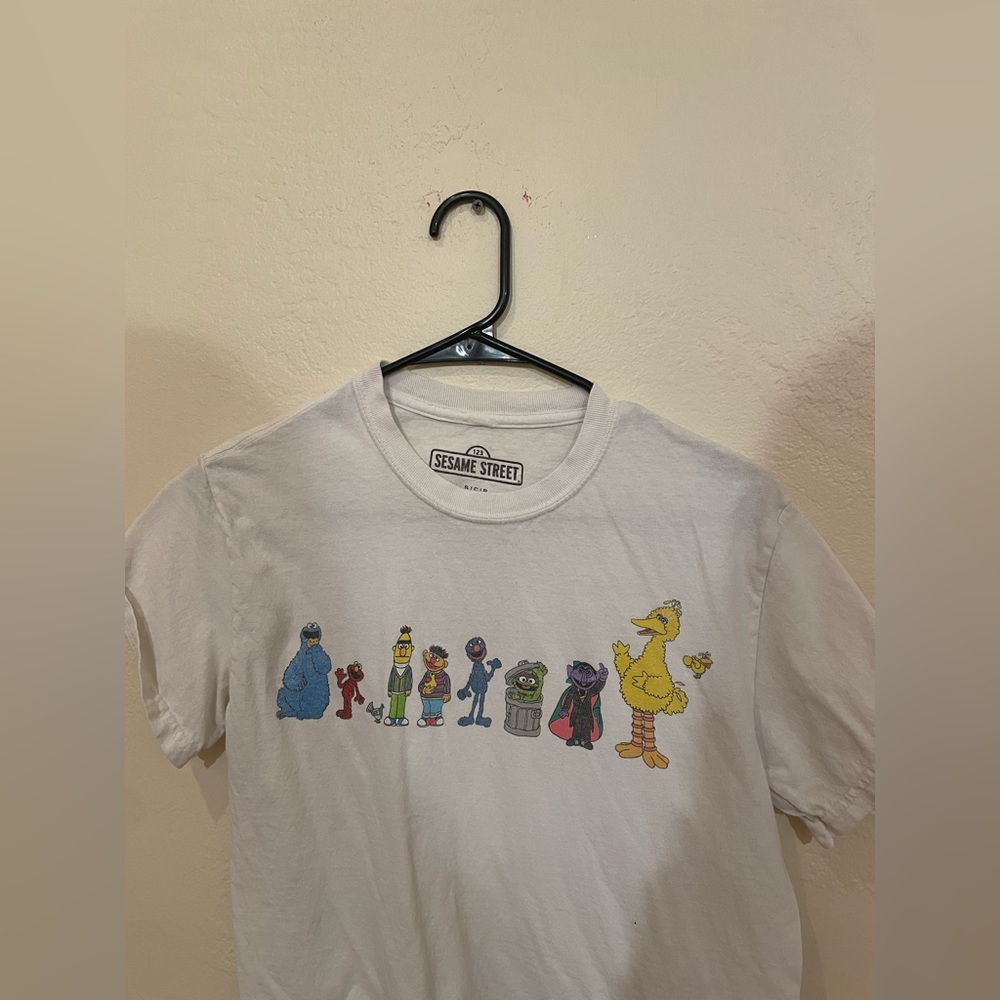 urban outfitters tee shirt